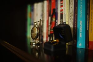 Art. History. Experience. – Descoperă rafinamentul Camerei de Black Jack în București